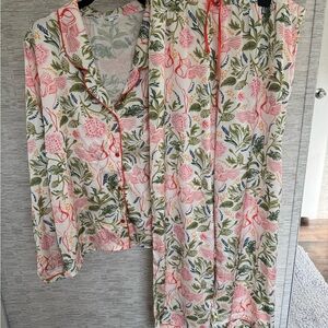 Mary Square Tropical Print Pajama Set